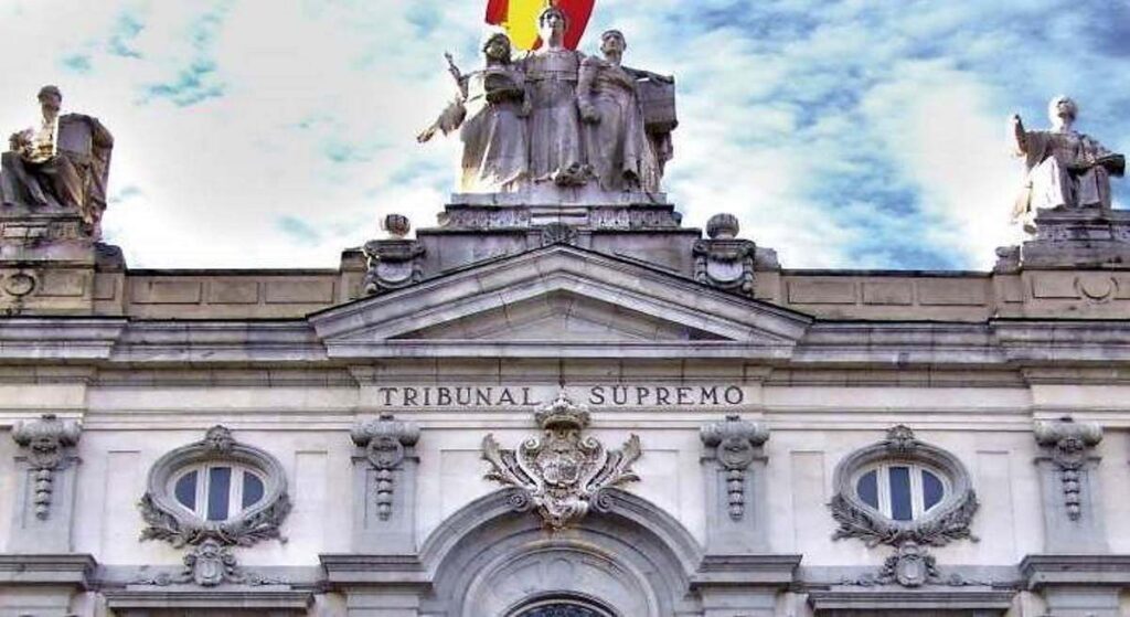 Intereses de demora y recargo ejecutivo según el criterio del Tribunal Supremo